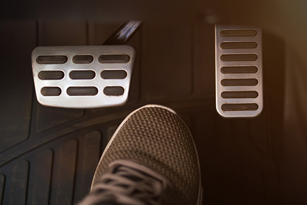 What Causes a Pulsating Brake Pedal During Sudden Stops?