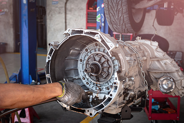 6 Transmission Problems That Affect Acceleration, Shifting, and Performance