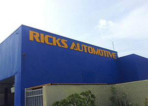 Rick's Automotive | Outside